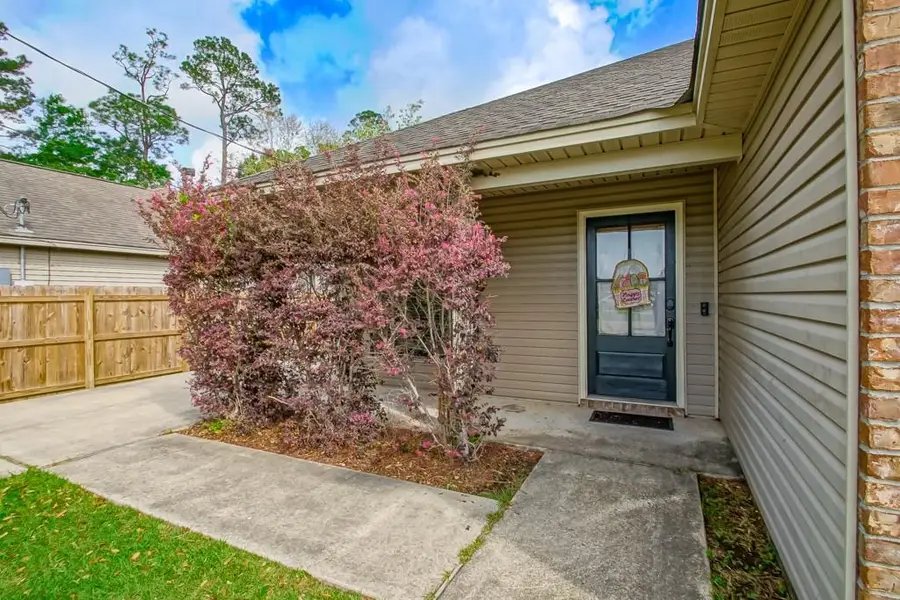 1629 Viola Street, Mandeville, LA 70448 - #3