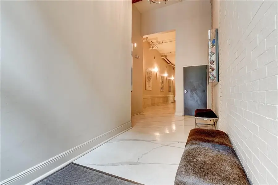 528 Baronne Street #401, New Orleans, LA 70113 - #2