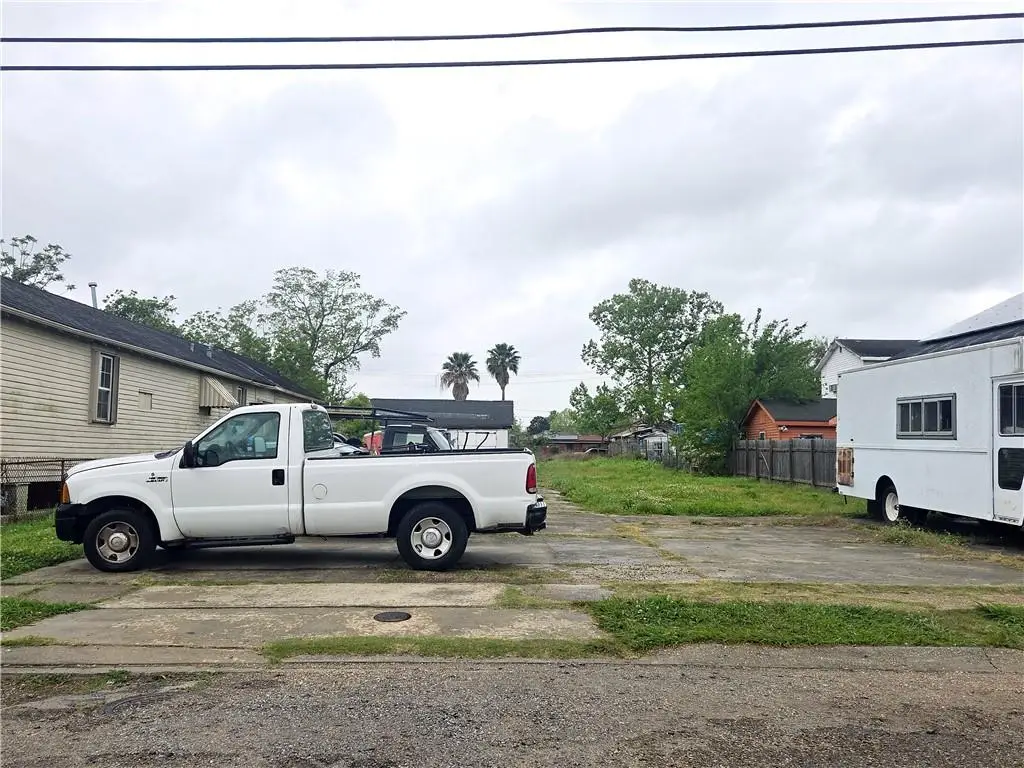 1822 Lesseps Street, New Orleans, LA 70117 - #1