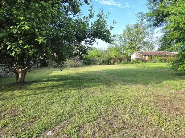 5929 N Claiborne Avenue, New Orleans, LA 70117