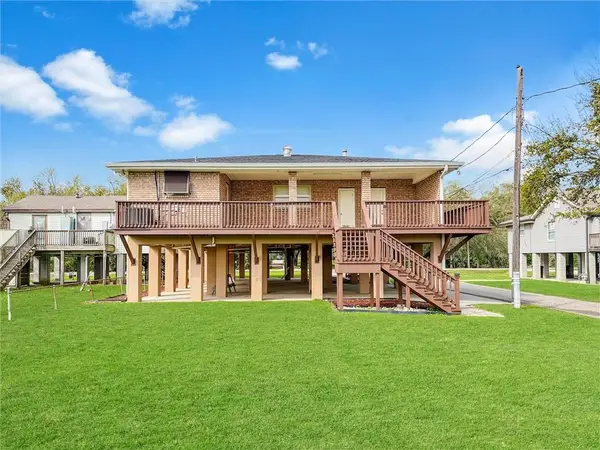 2731 N Privateer Boulevard, Barataria, LA 70036