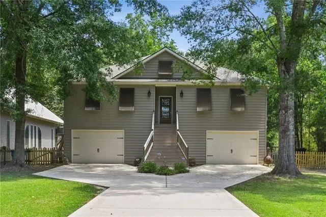 18107 Cusachs Drive, Covington, LA 70433 - #2