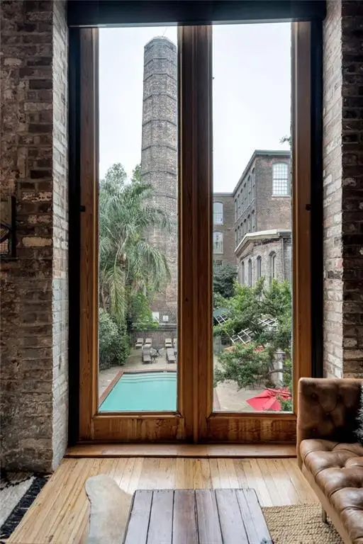 920 Poeyfarre Street #222, New Orleans, LA 70130