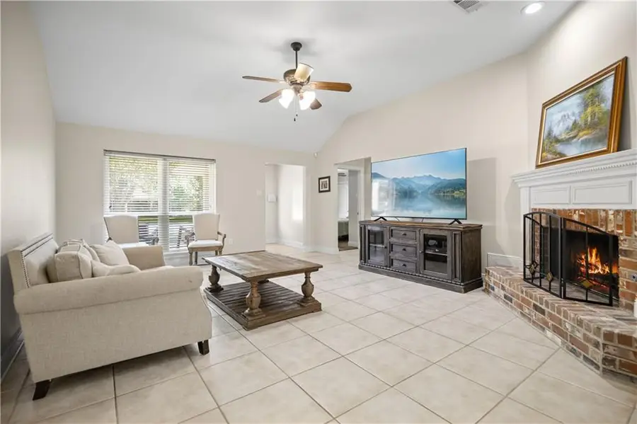 213 Elmwood Street, Mandeville, LA 70448 - #3