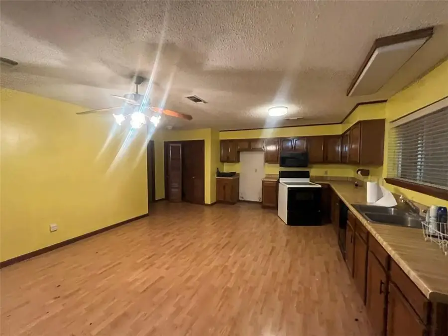 512 Fendler Parkway, Pineville, LA 71360 - #3