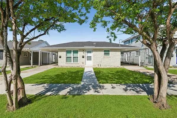 6076 Wilton Drive, New Orleans, LA 70122