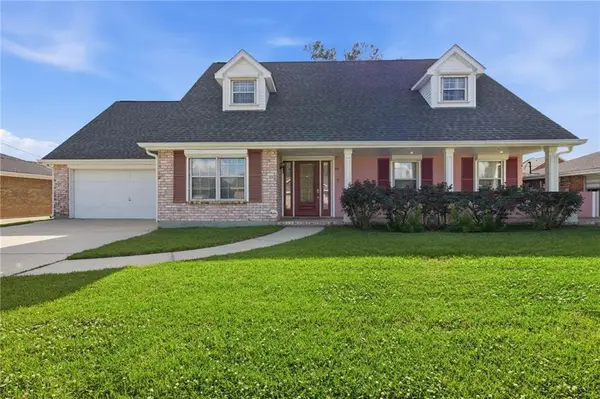 26 Edgewood Drive, Destrehan, LA 70047