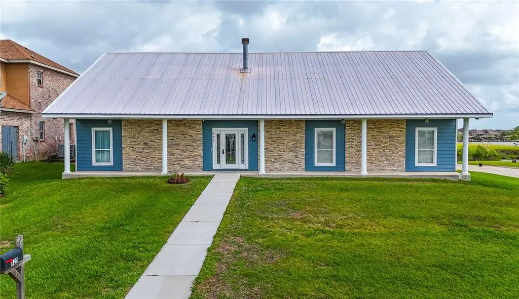 425 Moonraker Drive, Slidell, LA 70458 - #1