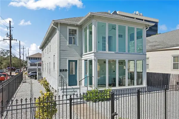 2600-02 General Pershing Street, New Orleans, LA 70115