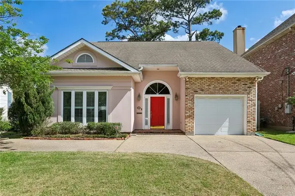 7 Althea Lane, Metairie, LA 70005