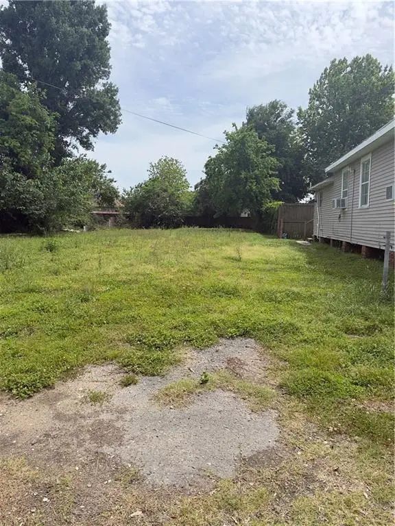 517 Magellan Street, New Orleans, LA 70114 - #2