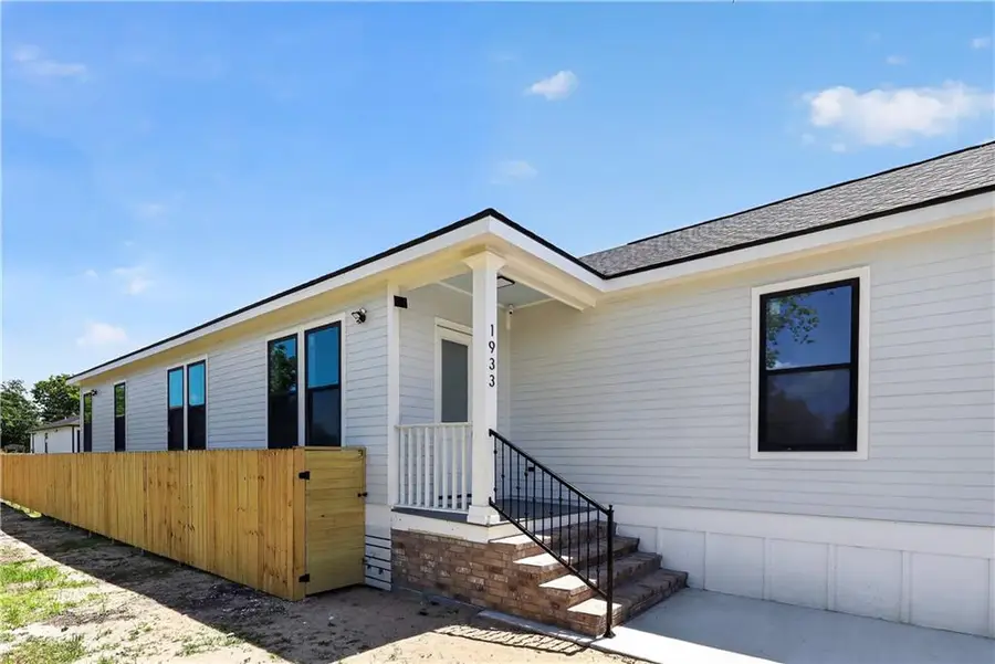 1933 Reynes Street, New Orleans, LA 70117 - #3