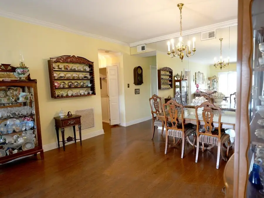 800 Rue Burgundy #315, Metairie, LA 70005 - #3