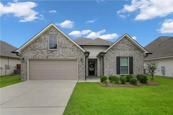 11537 Woodbluff Drive #Woodb, Covington, LA 70433