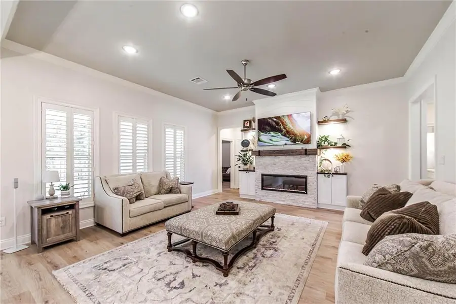 200 Sugar Ridge Drive, Houma, LA 70360 - #2