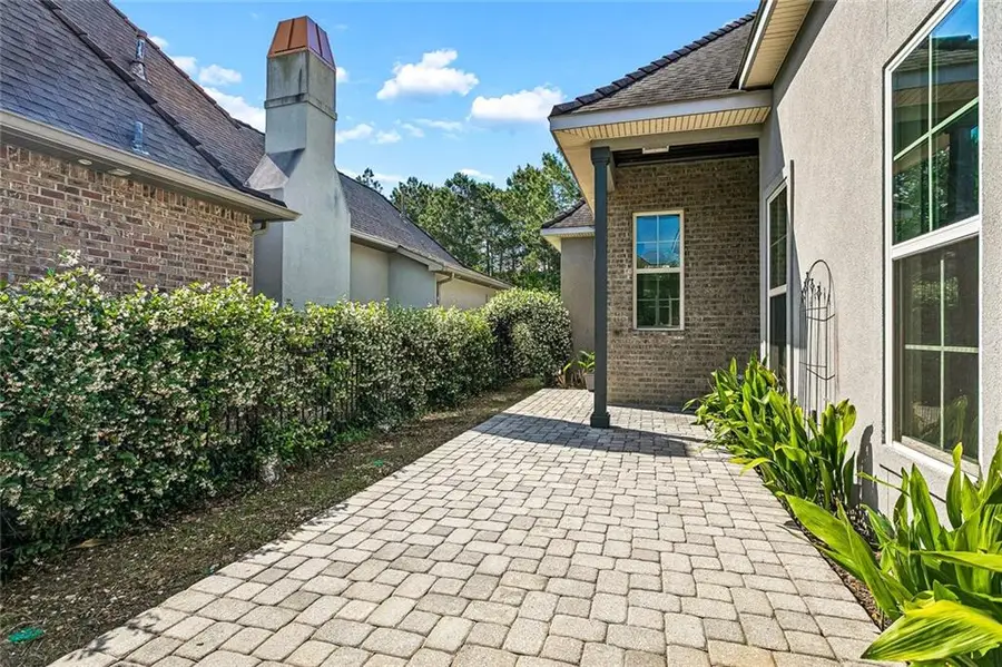 869 S Corniche Du Lac, Covington, LA 70433 - #3