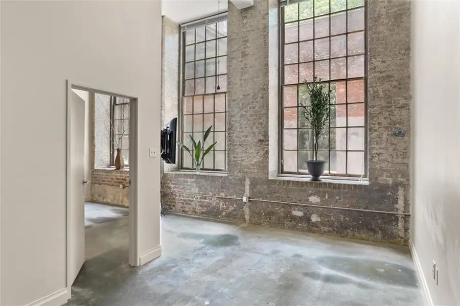 920 Poeyfarre Street #138, New Orleans, LA 70130 - #3