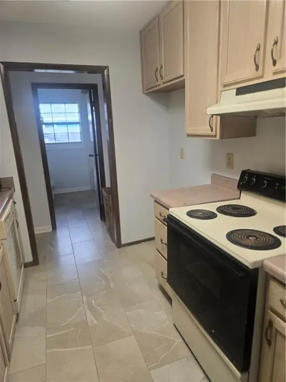 5552 Grand Bayou Drive, New Orleans, LA 70129 - #3