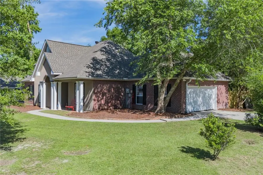 2075 White Myrtle Drive, Madisonville, LA 70447 - #2