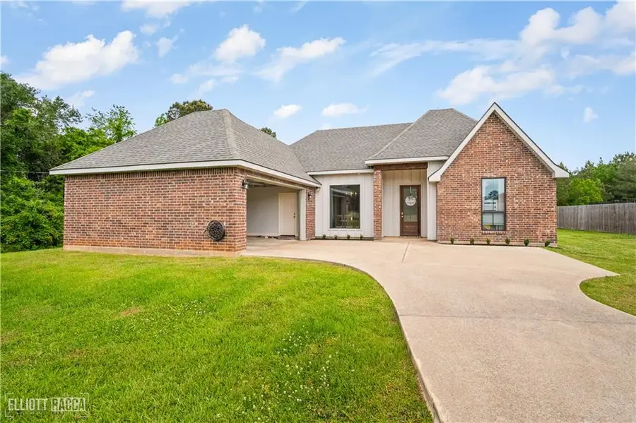 200 Airbase Road, Pollock, LA 71467 - #2