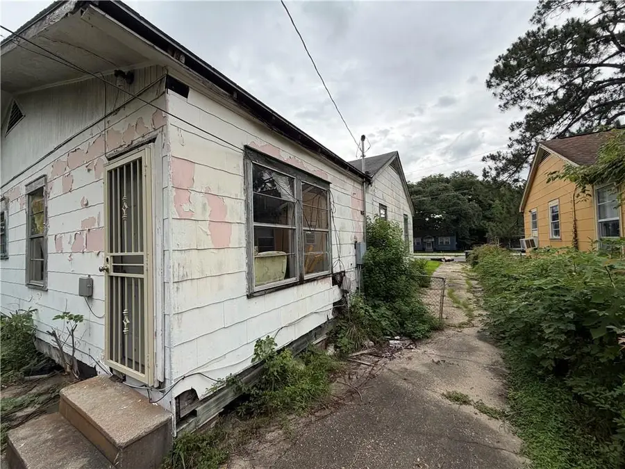 1825 N 17th Street, Baton Rouge, LA 70802 - #3