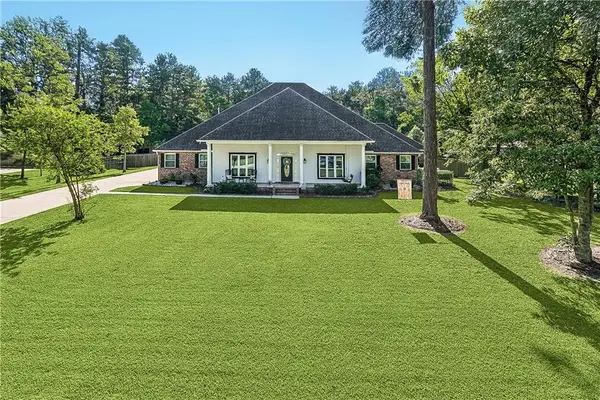 497 Secluded Grove Loop, Madisonville, LA 70447
