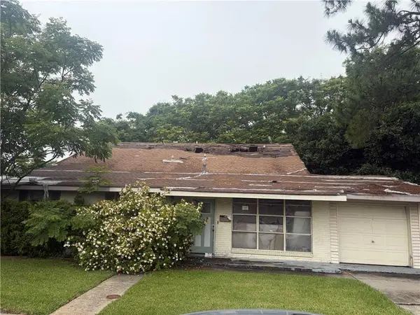 137 Roselyn Park Place, New Orleans, LA 70131