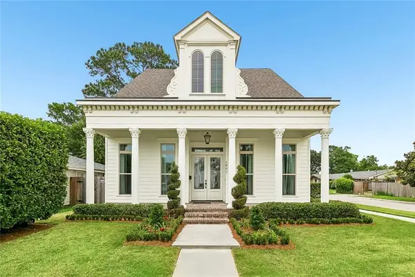 1801 Ridgelake Drive, Metairie, LA 70001