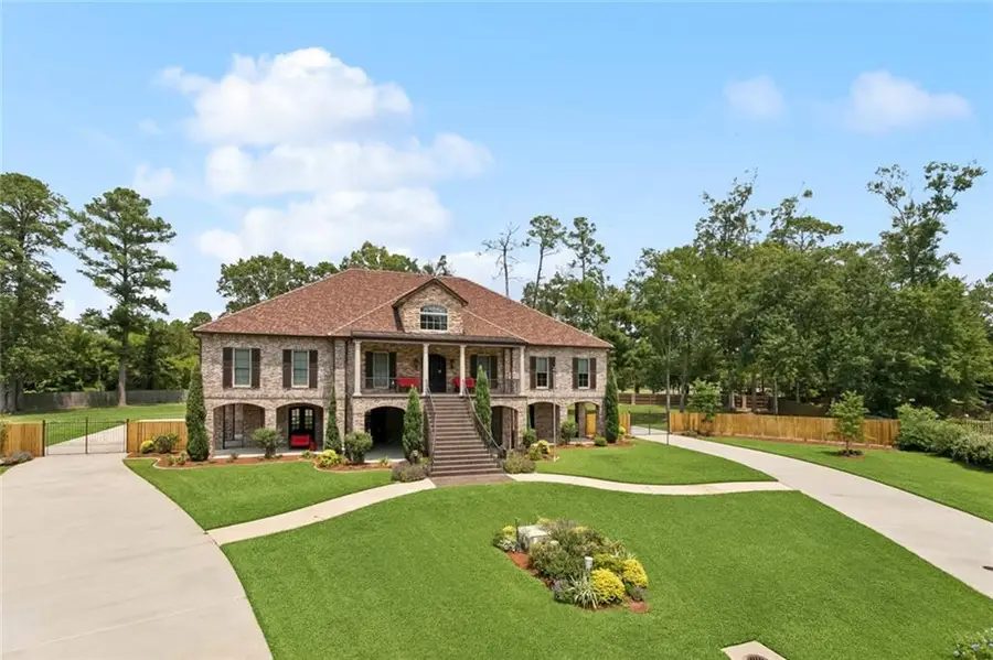 408 W Chase Court, Mandeville, LA 70448 - #2
