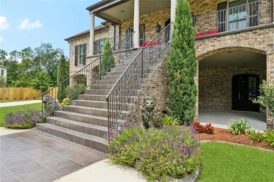 408 W Chase Court, Mandeville, LA 70448 - #3