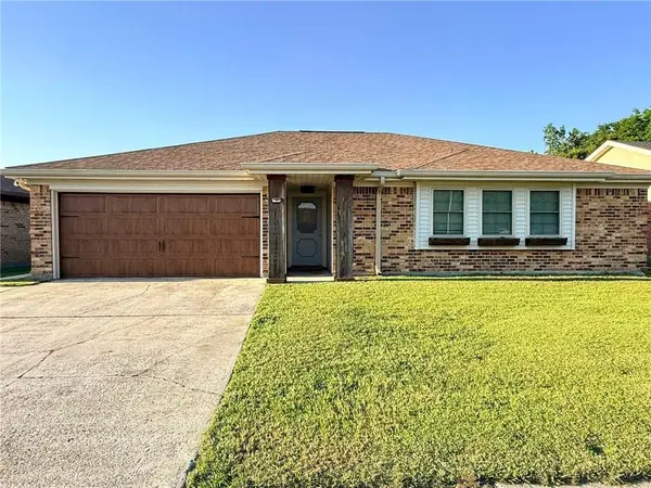 2636 Pin Oak Drive, Marrero, LA 70072