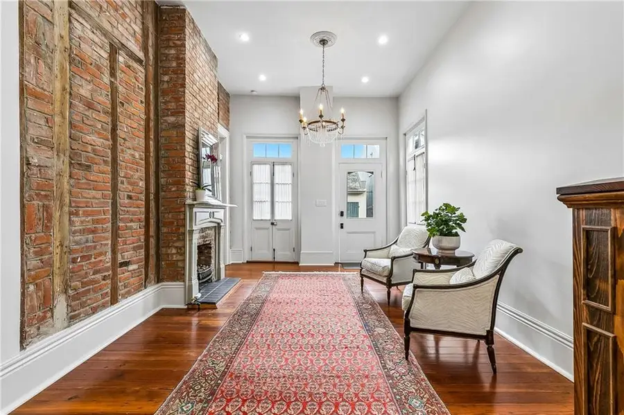 520 Burgundy Street, New Orleans, LA 70112 - #2
