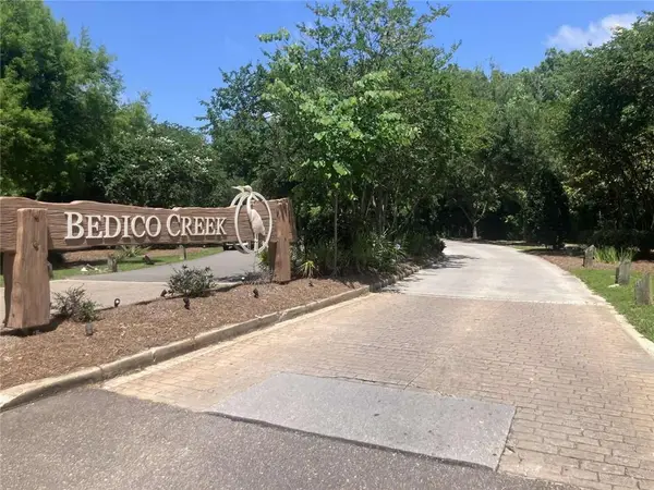 3021 Lost Lake Lane, Madisonville, LA 70447
