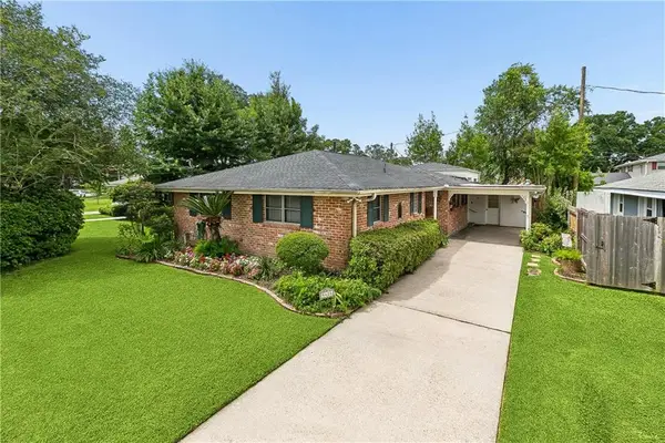 9428 Sharla Drive, River Ridge, LA 70123