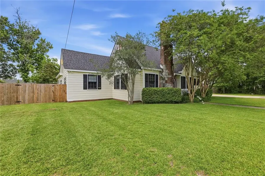 804 W Charles Street, Hammond, LA 70401 - #3