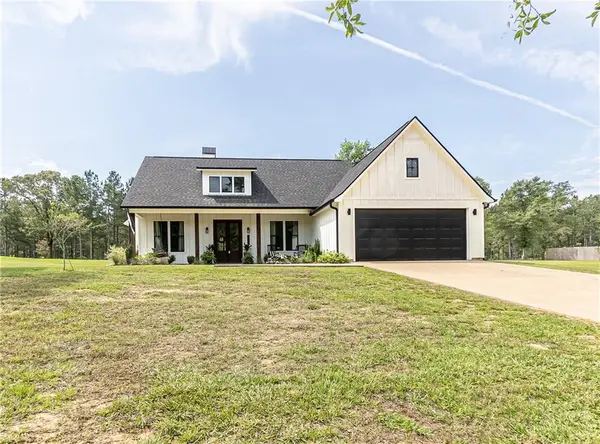 123 Hill Top Drive, Pollock, LA 71467