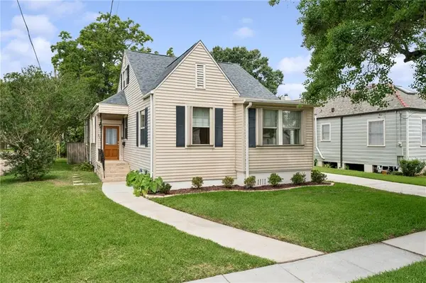 512 Athania Parkway, Metairie, LA 70001