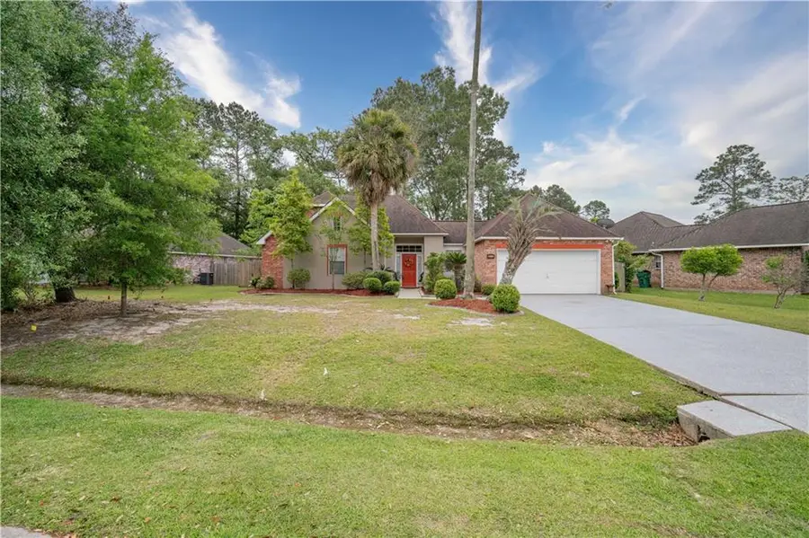 2032 W Ridge Drive, Mandeville, LA 70448 - #2