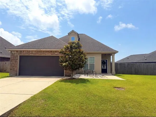 69088 Taverny Court, Madisonville, LA 70447