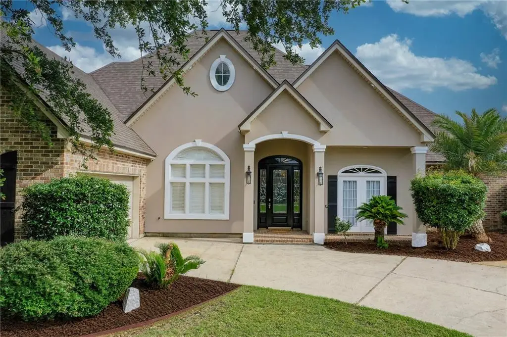 316 W Honors Point Court, Slidell, LA 70458 - #1