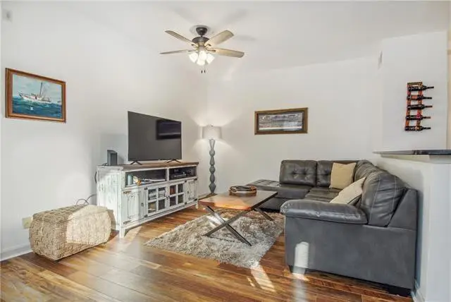 333 Julia Street, New Orleans, LA 70130 - #3