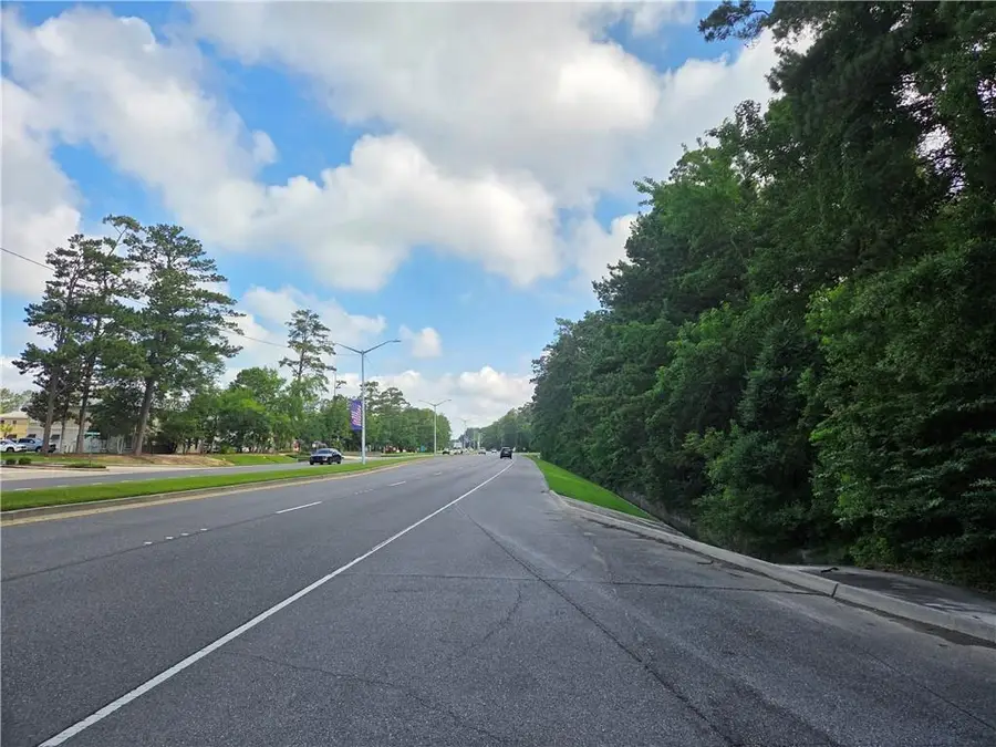 W Causeway Approach, Mandeville, LA 70471 - #3