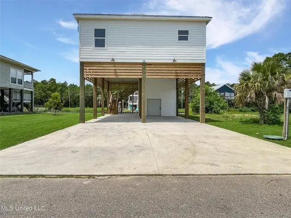 56 Good Street, Bay St Louis, MS 39520