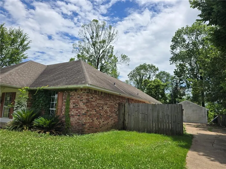 68 Bayou Oaks Drive, Alexandria, LA 71303 - #2