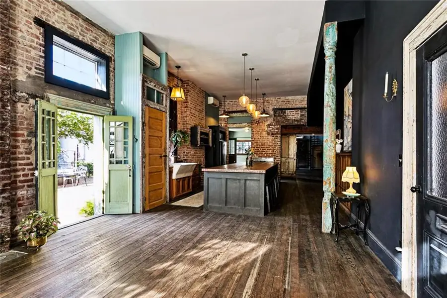 1173 Magazine Street, New Orleans, LA 70130 - #3