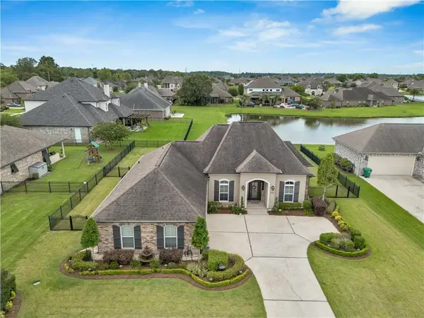 210 Lac Calcasieu Drive, Luling, LA 70070