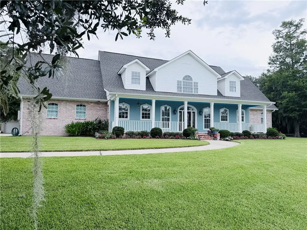 1422 Jean Lafitte Boulevard, Jean Lafitte, LA 70067 - #1