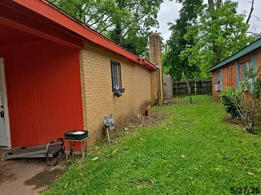 3210 Olcutt Street, Alexandria, LA 71301 - #3