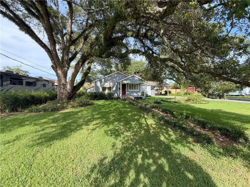 146 N Third Street, Ponchatoula, LA 70454 - #1