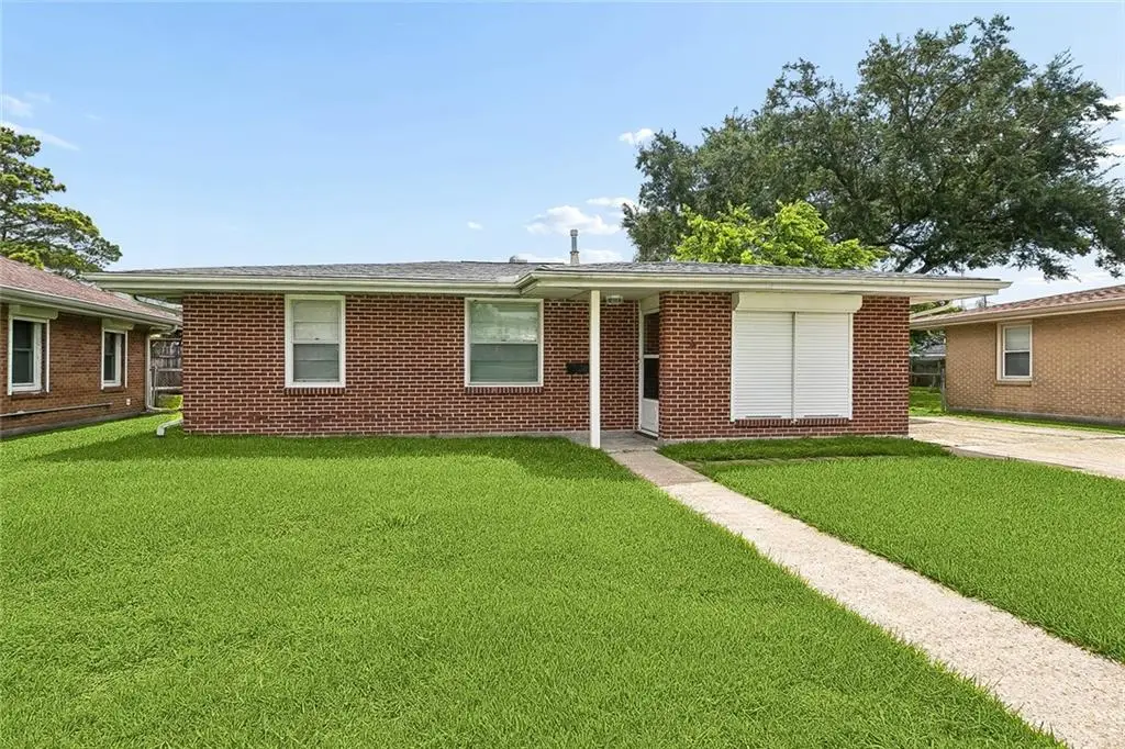4 Gretna Boulevard, Gretna, LA 70053 - #1